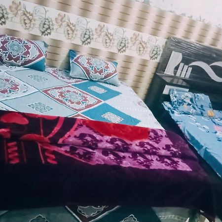 Nirmala Sadan Home Stay Ayodhya Dham Kültér fotó