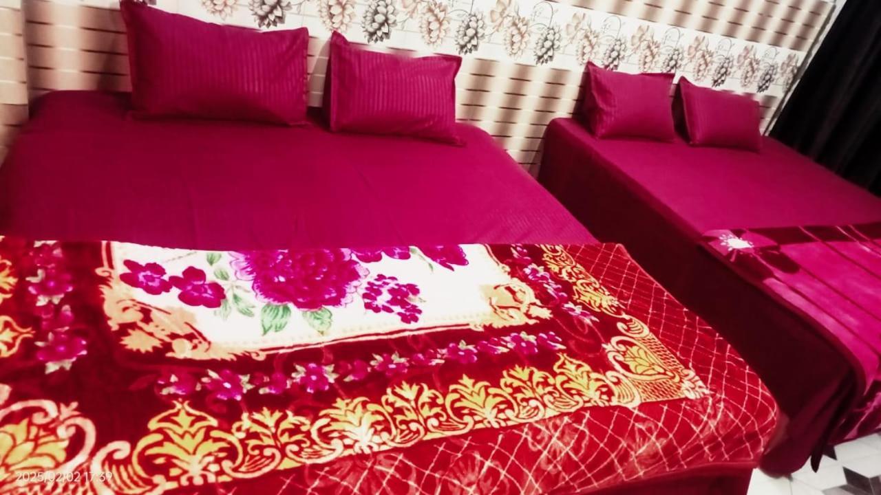 Nirmala Sadan Home Stay Ayodhya Dham Kültér fotó